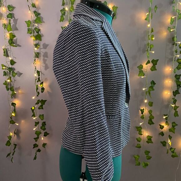 NWT Cynthia Rowley Women’s Blazer Size Medium Color Black and White *See pics - Picture 3 of 10